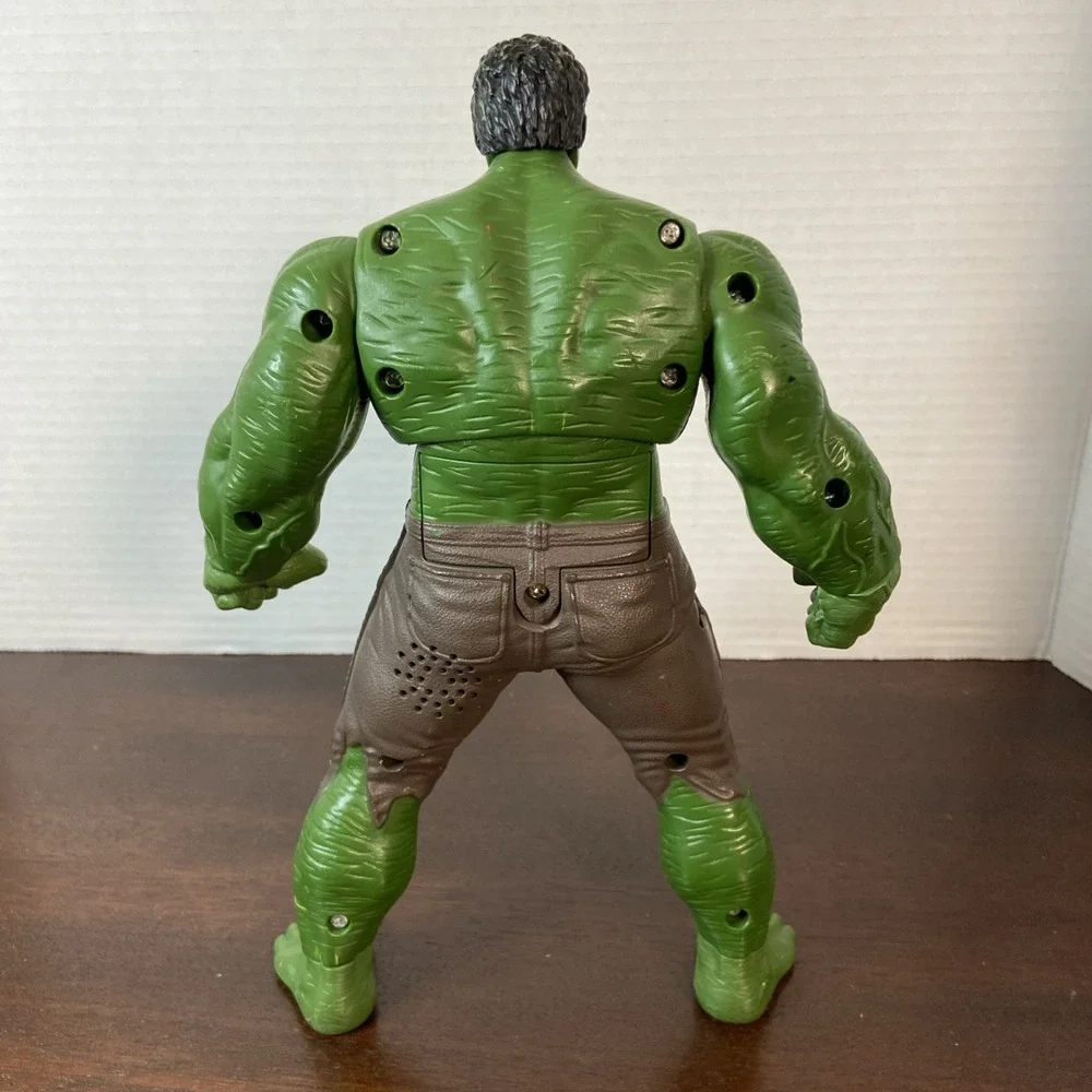 2012 Marvel Avengers Incredible Hulk 10